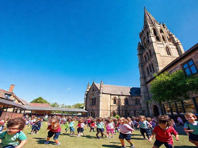 Trending: howden school