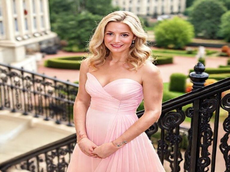 Trending: sophie winkleman