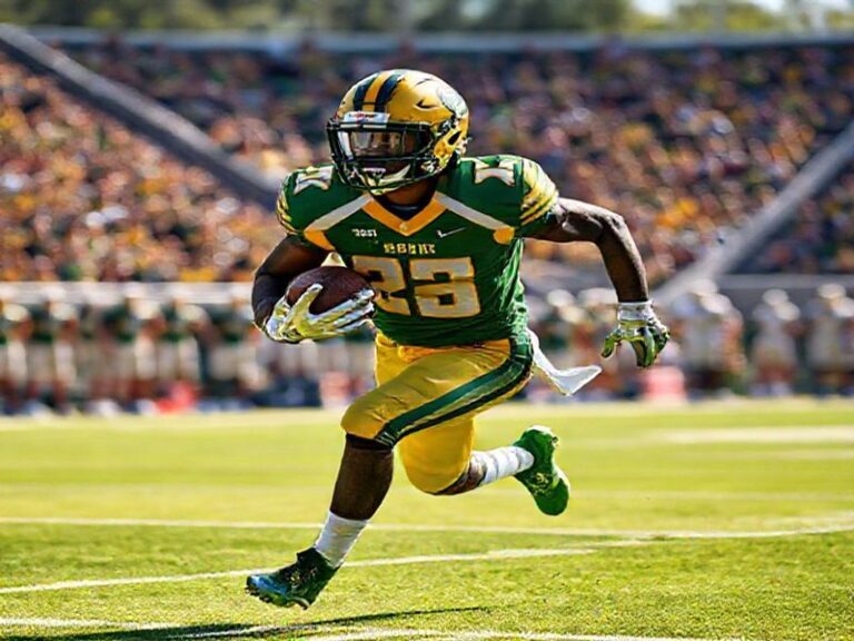 Trending: mercer football