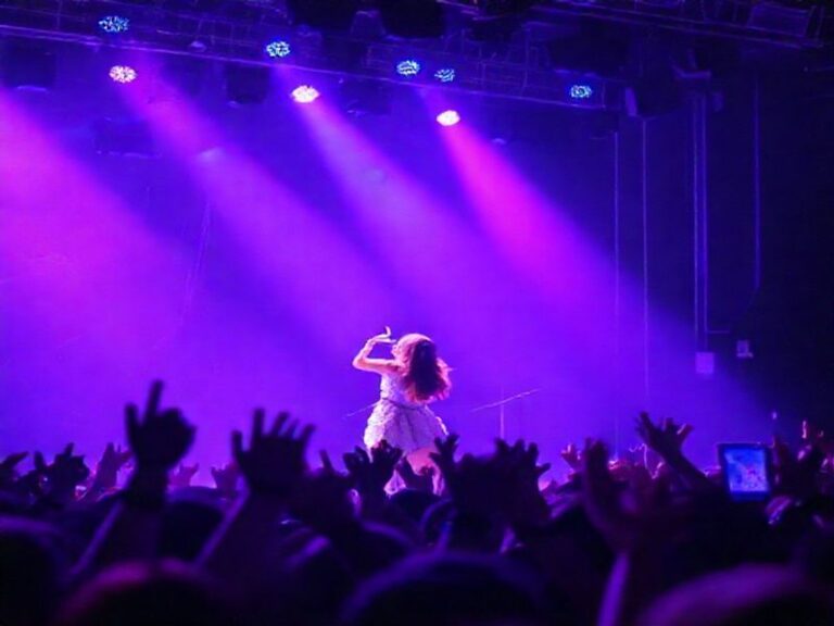 Trending: freya skye tour