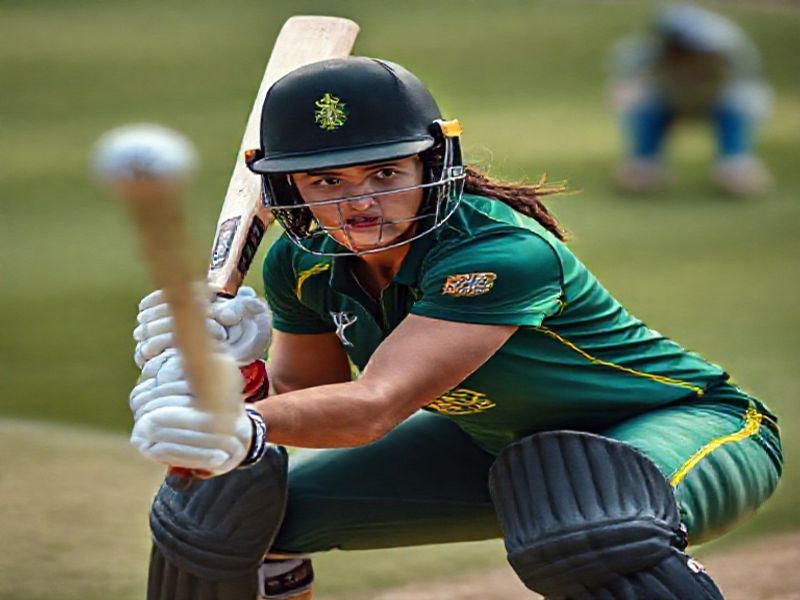 Trending: lizelle lee