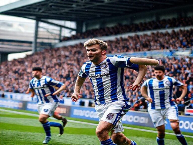 Trending: rochdale afc