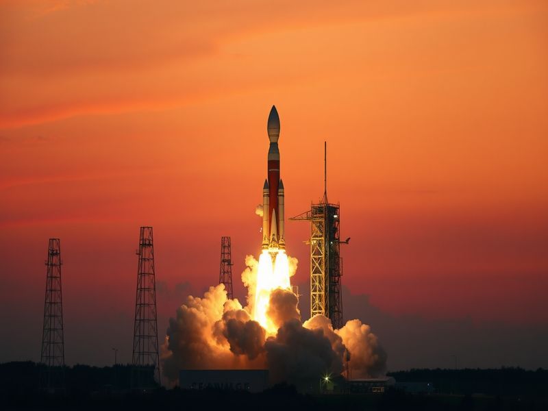 rocket ship launch