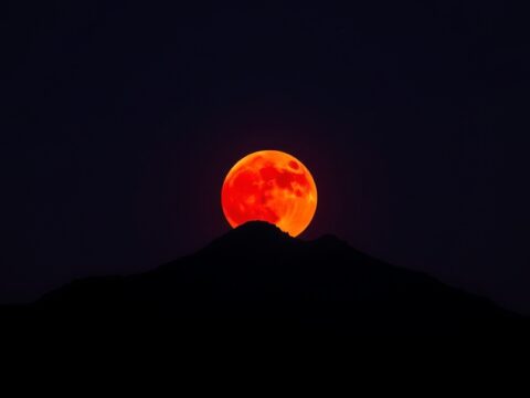 Lunar Eclipses Explained: Science, History, and How to Watch